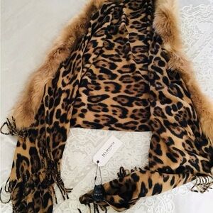 Leopard Print Faux Fur Trim Scarf